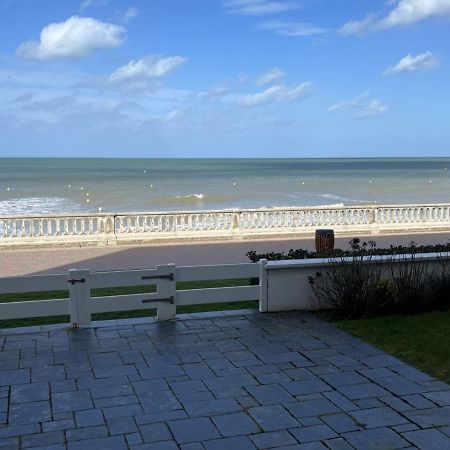 Studio En Centre-Ville De Cabourg Avec Balcon Et Parking - Fr-1-487-345 Exterior photo